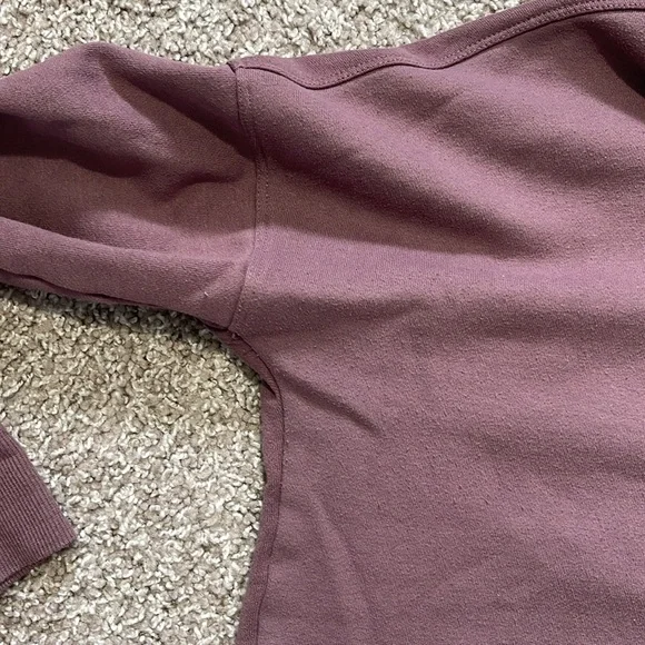 Calvin Klein sweatshirt! - Picture 4 of 6